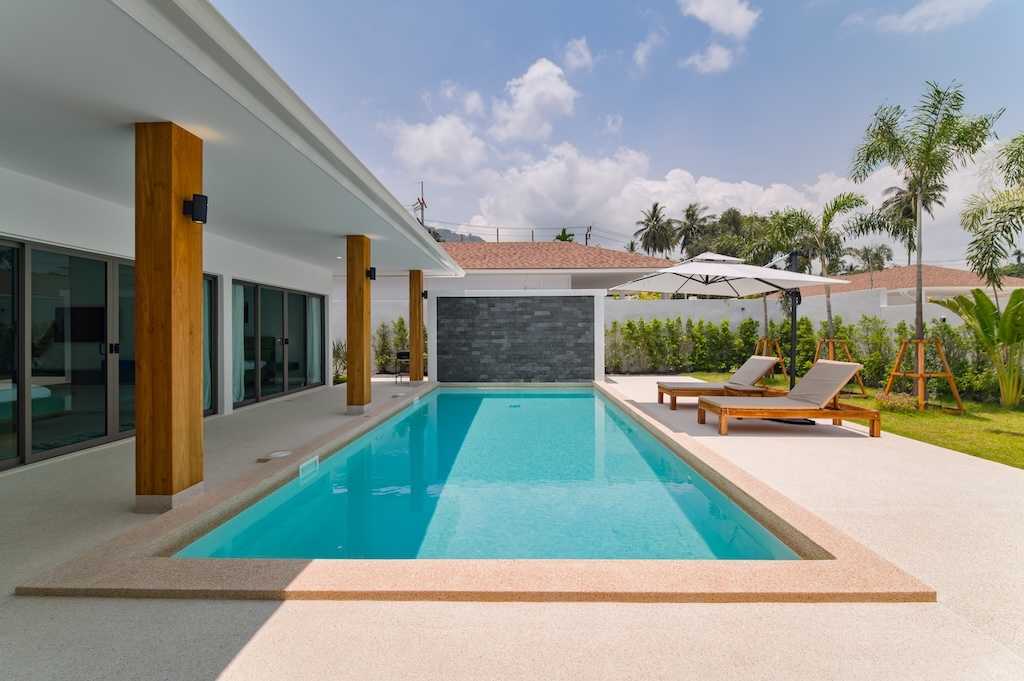 Lamai 3 Bedroom Pool Villa For Sale Swimming Pool