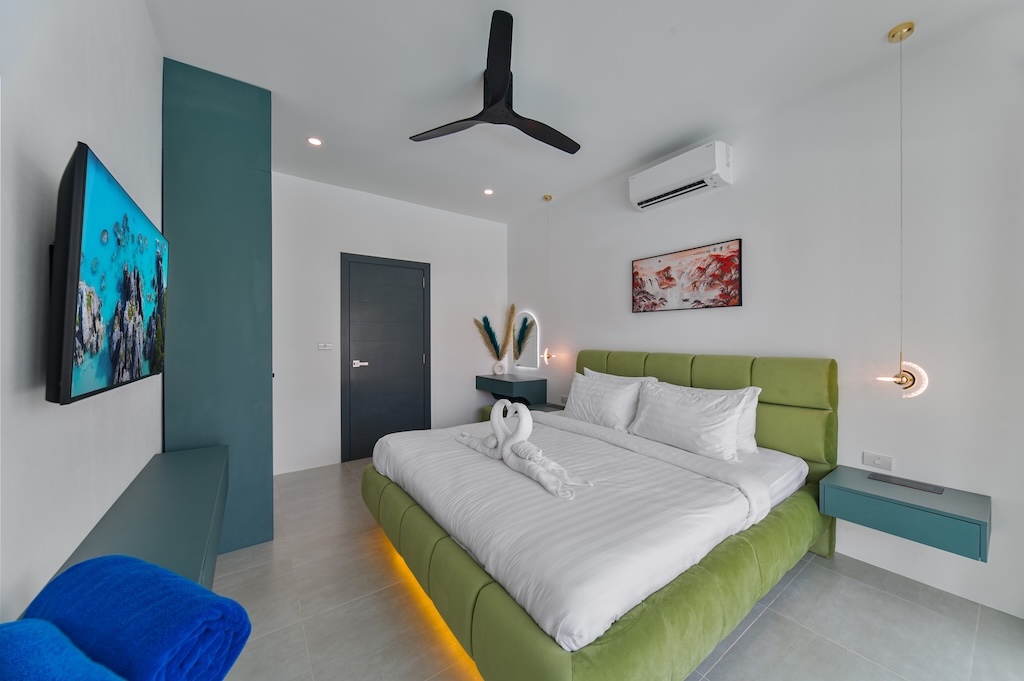 Lamai 3 Bedroom Pool Villa For Sale Guest Room