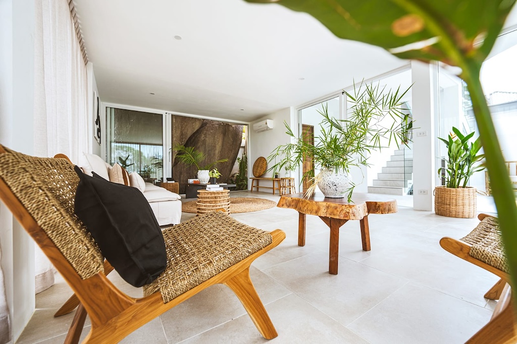 Lamai Modern Sea View Villa Seating