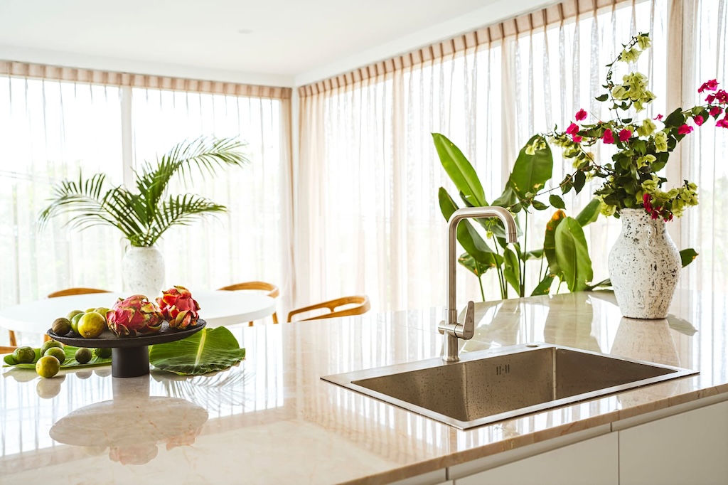 Lamai Modern Sea View Villa Kitchen