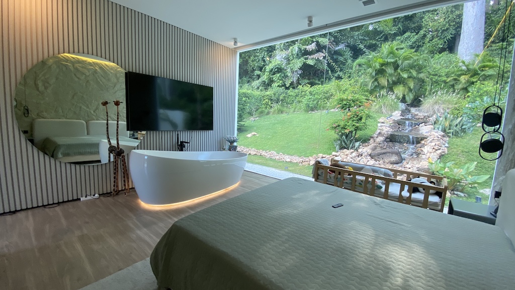 Lamai Modern Villa For Sale Bedroom