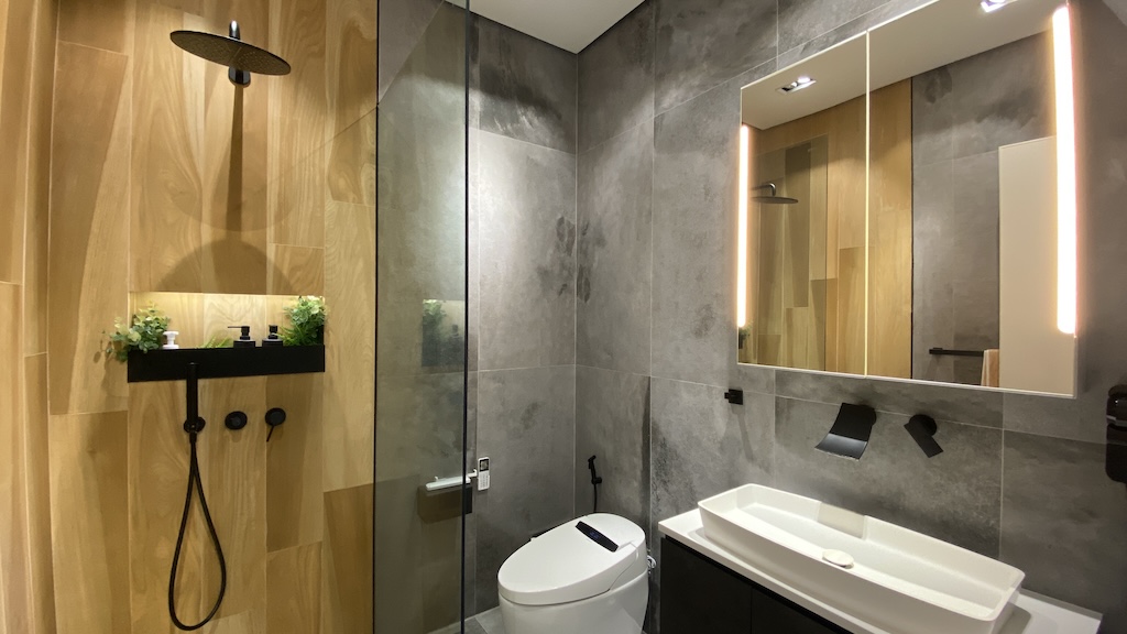 Lamai Modern Villa For Sale Bathroom