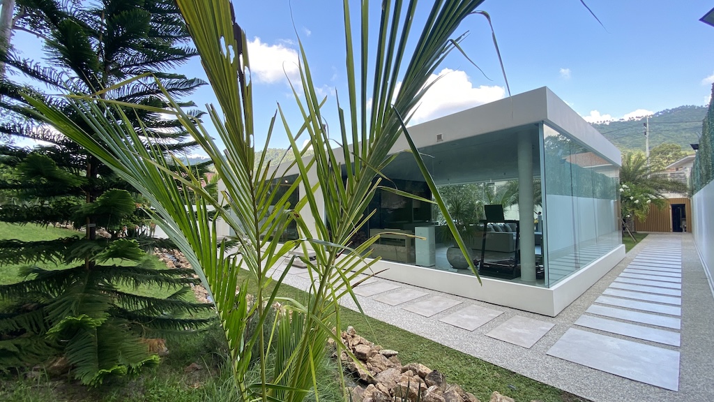 Lamai Modern Villa For Sale Exterior