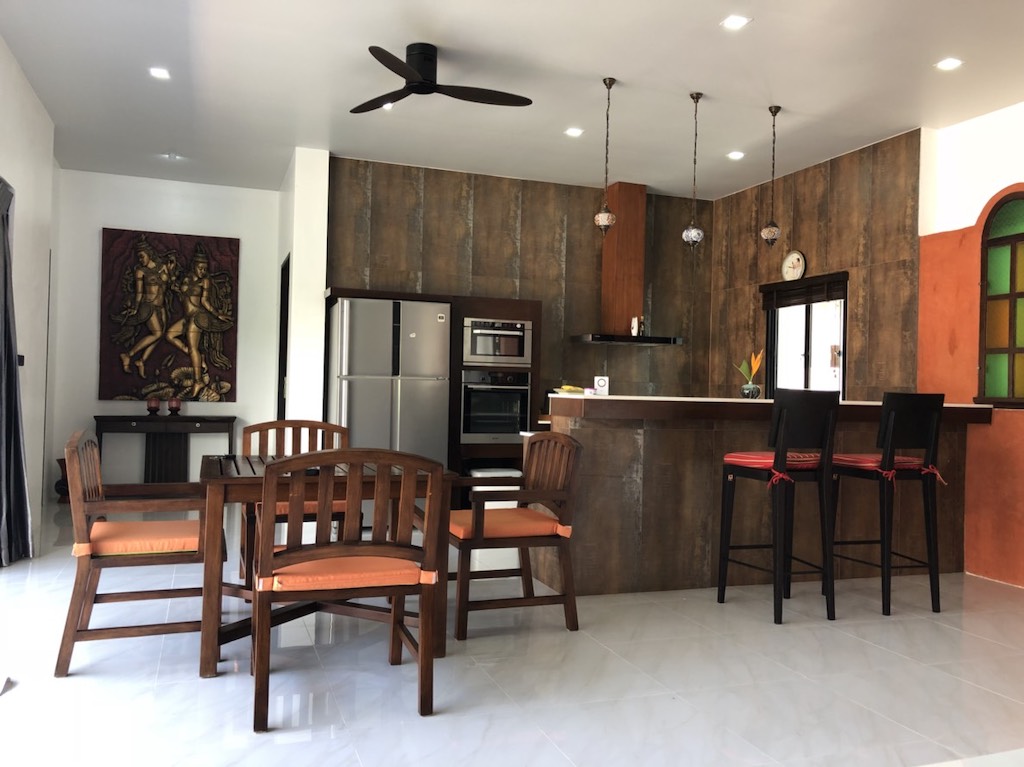 Lamai Pool Villa For Sale Breakfast Bar