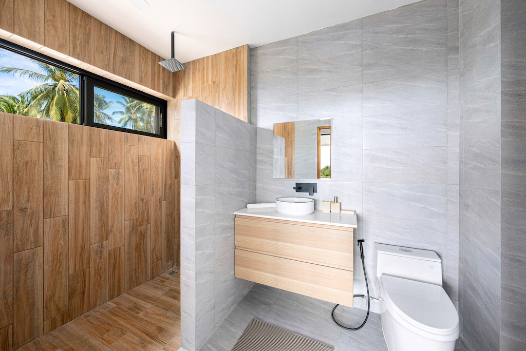 Lamai Villas For Sale Samui Shower