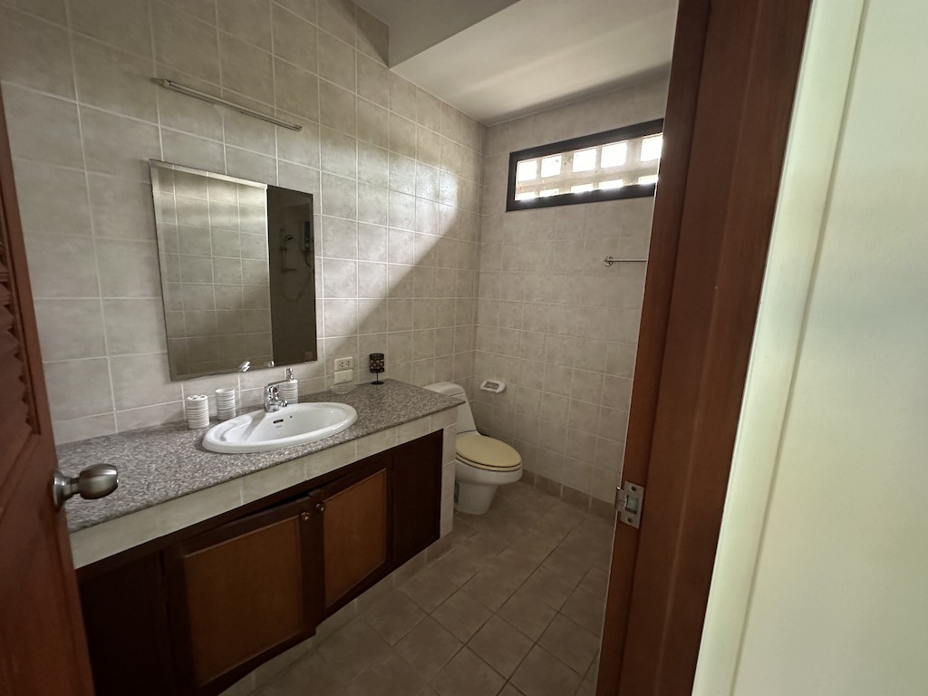 Lipa Noi Property Koh Samui Bathroom