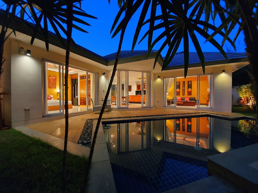 Lipa Talay Koh Samui Night