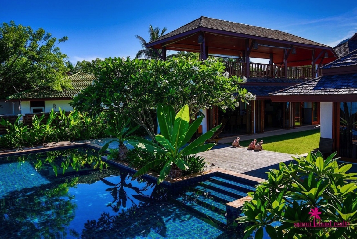 Lipa Noi Beachfront Villa Exterior Image