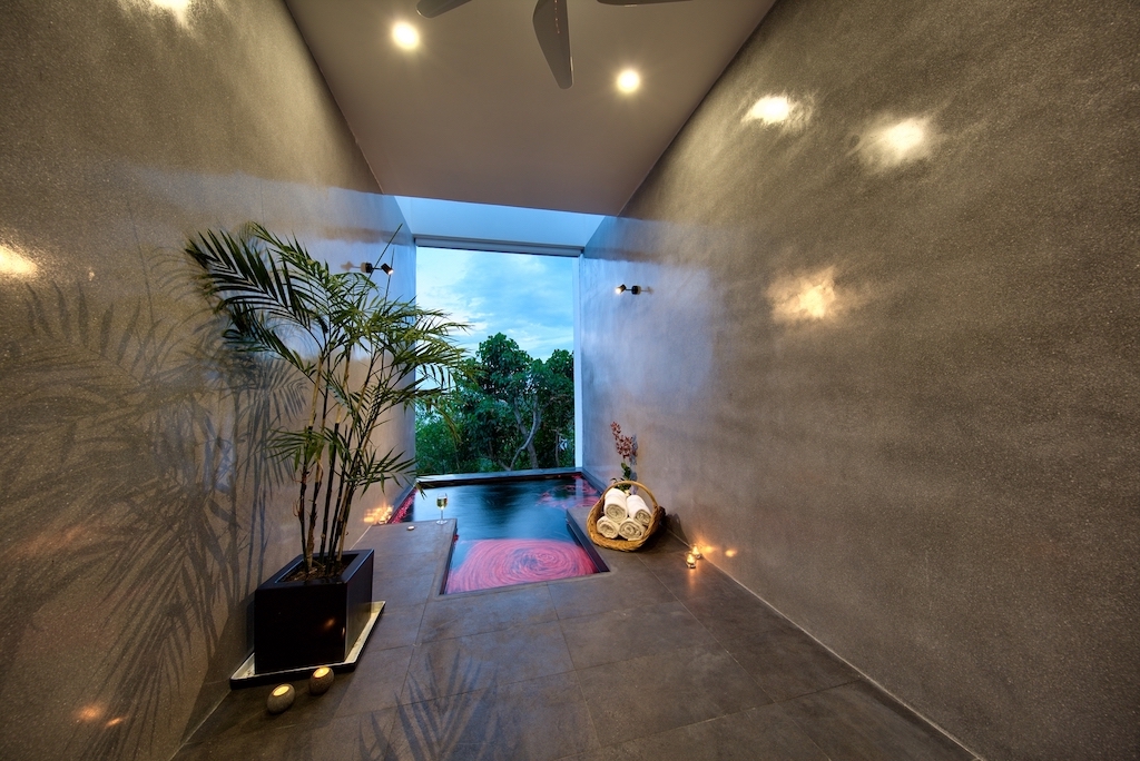 Luxury Koh Samui Property Jacuzzi