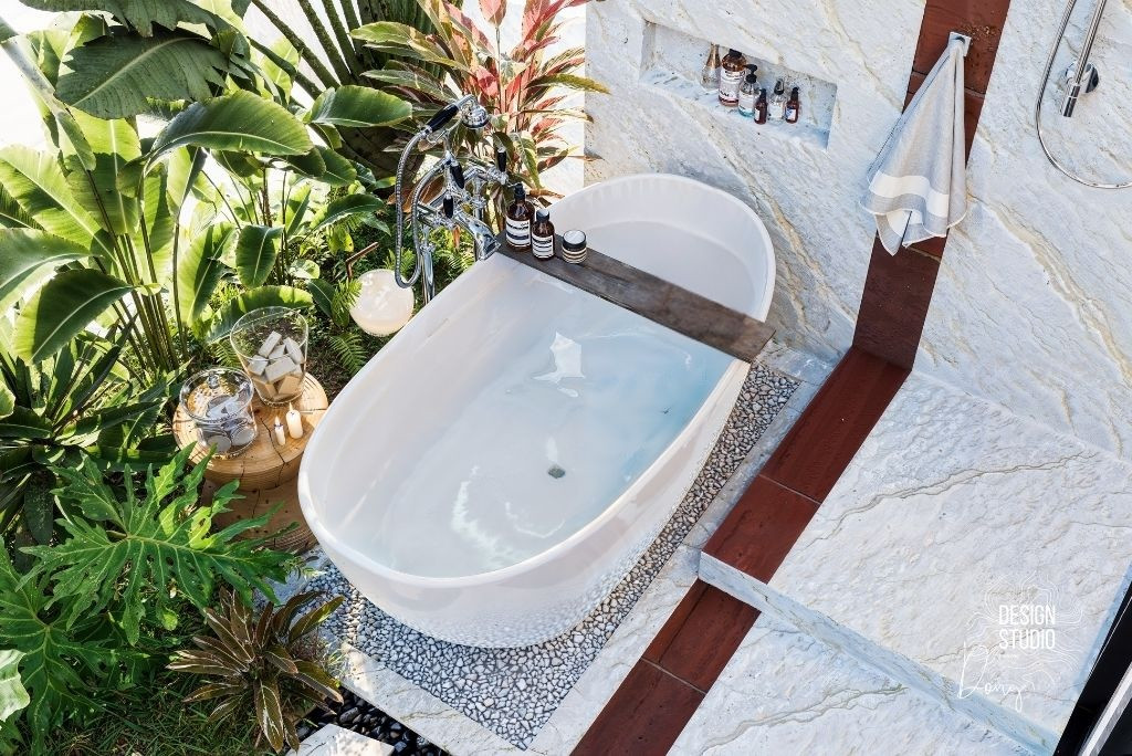Luxury Koh Samui Sea View Villa Bathtub