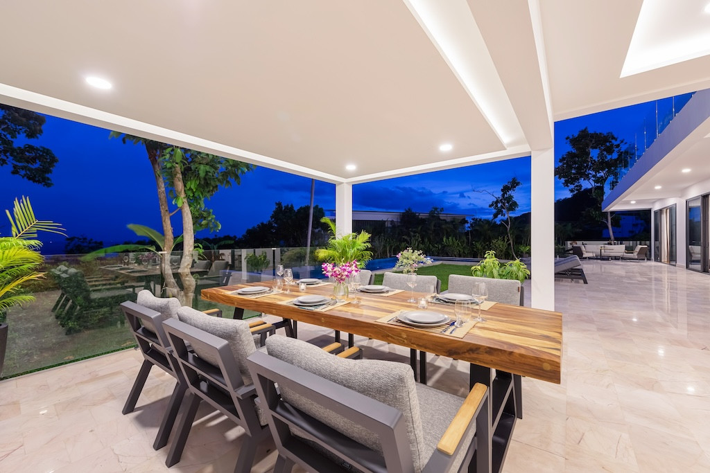 Luxury Koh Samui Villa Outdoor Dining