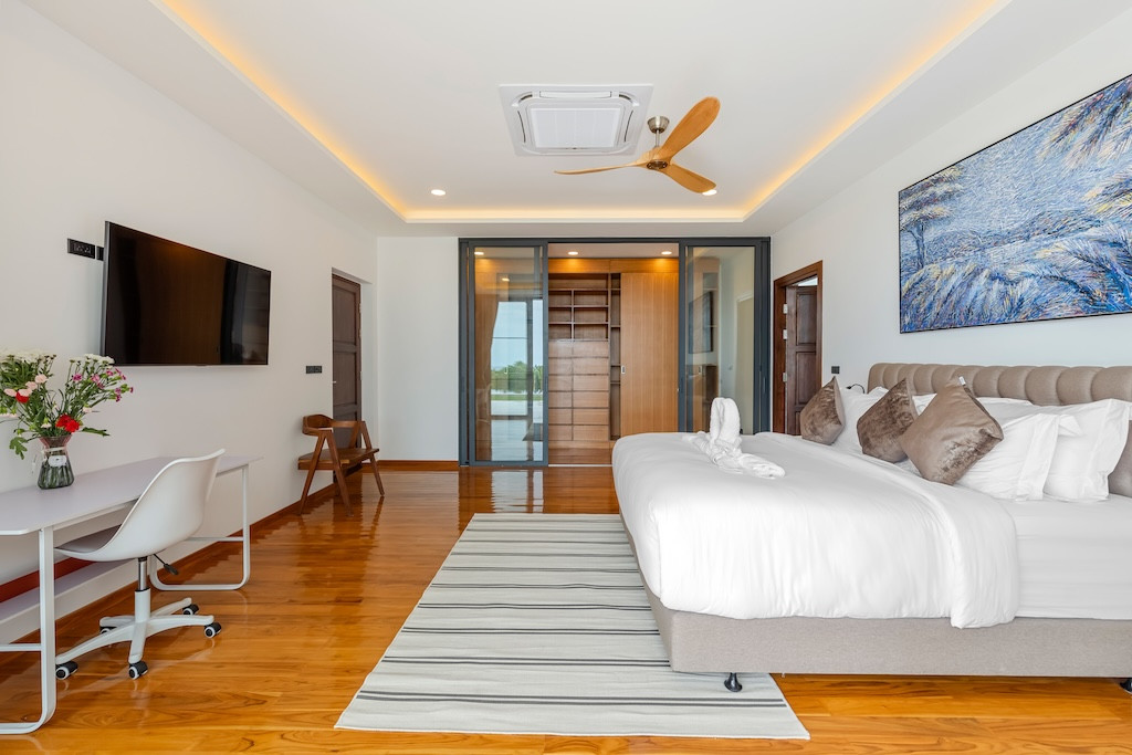 Luxury Koh Samui Villa Bedroom