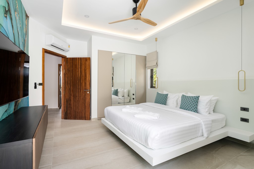 Luxury Property In Bophut Koh Samui Bedroom 4