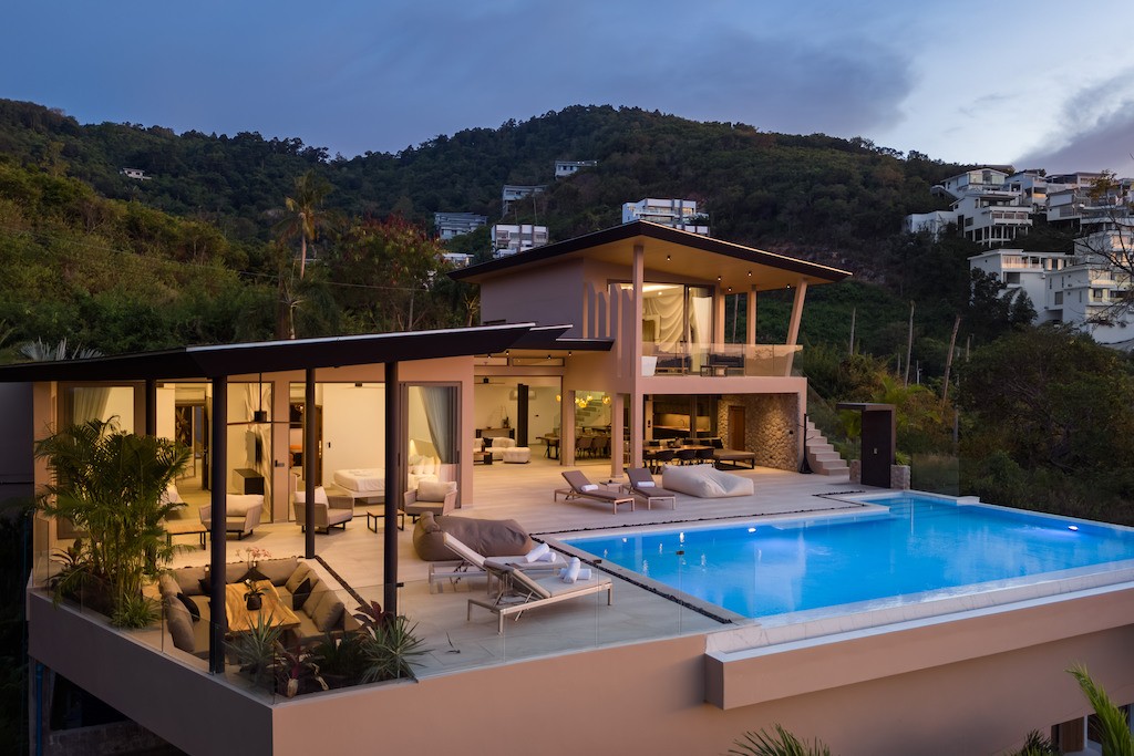 Luxury Property In Bophut Koh Samui Exterior Night