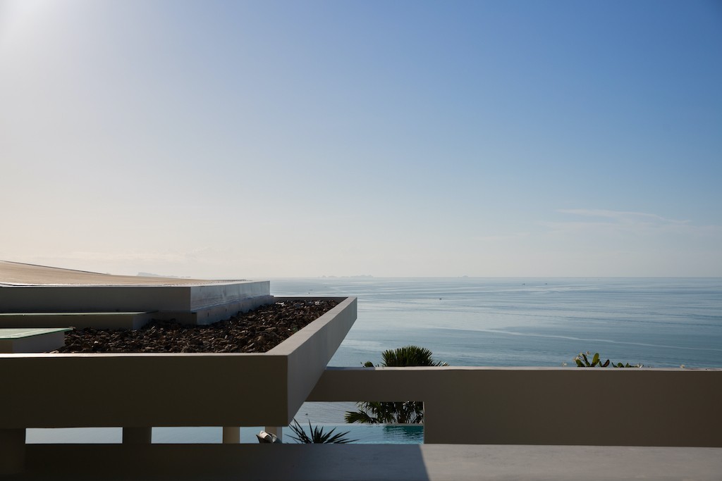 Luxury Property In Koh Samui Roof