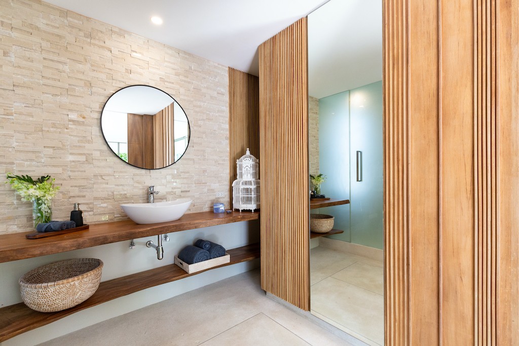 Luxury Property In Koh Samui Bathroom