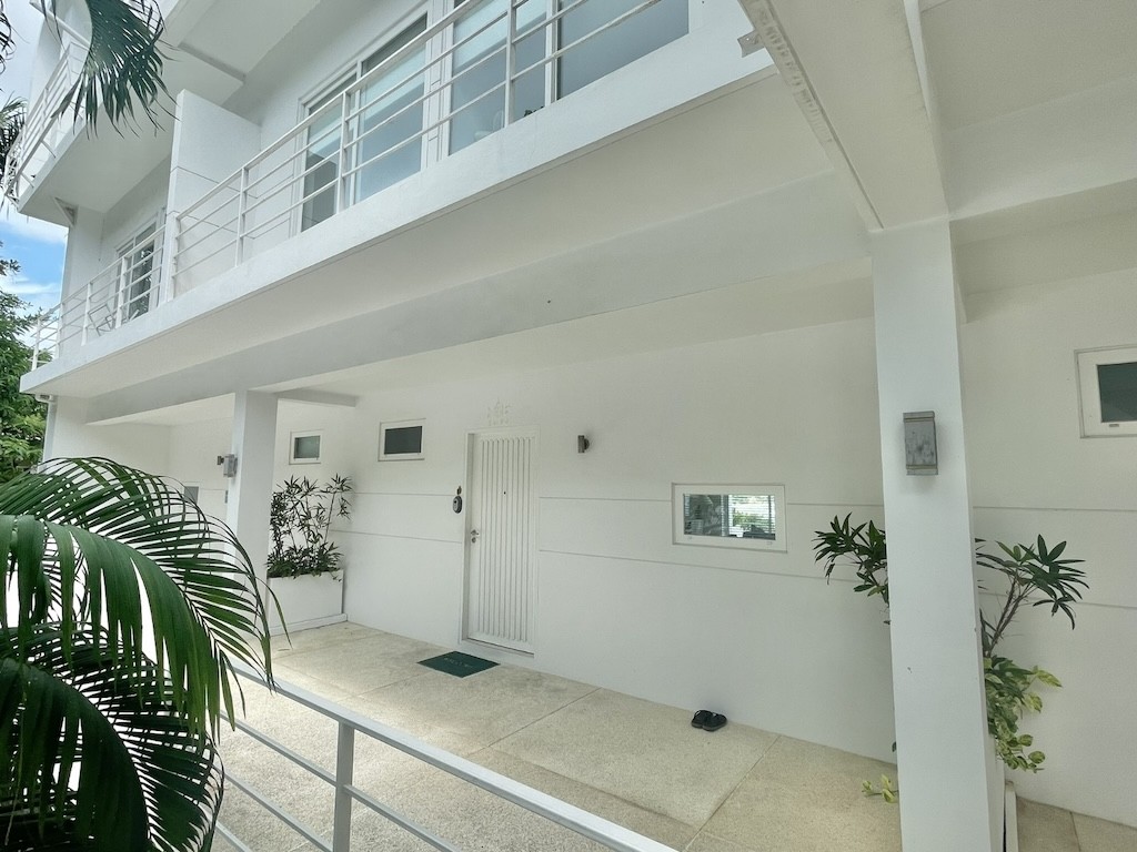 Luxury Sea View Apartment Koh Samui Entrance