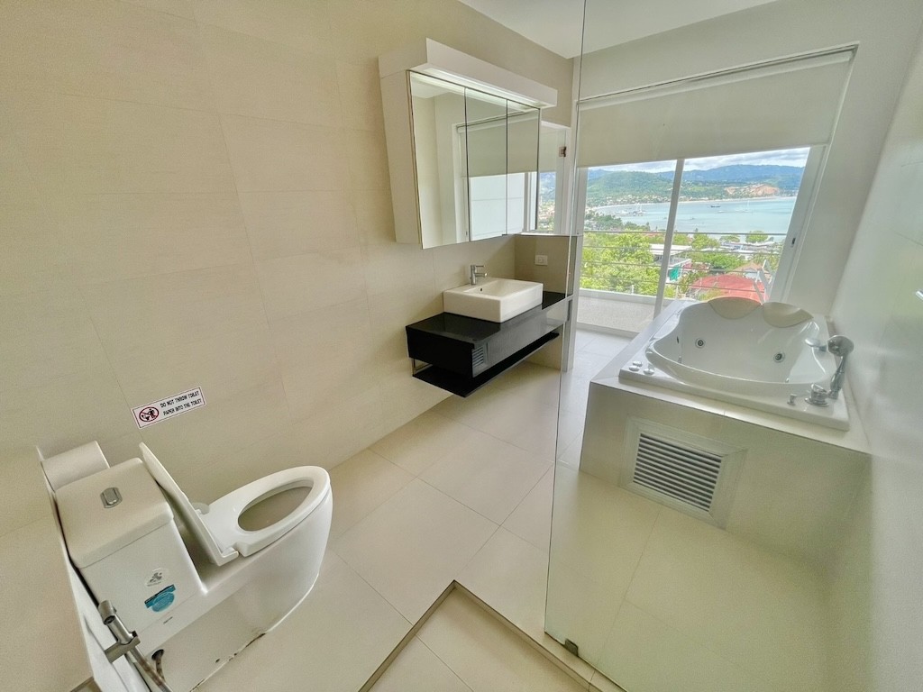 Luxury Sea View Apartment Koh Samui Master bathroom