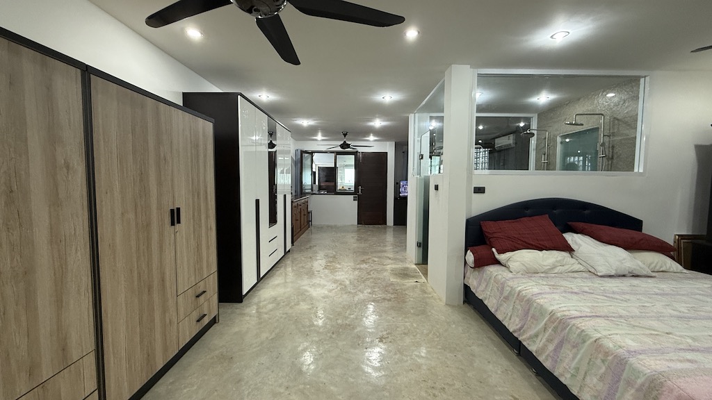 Maenam 2-Bedroom Property Interior