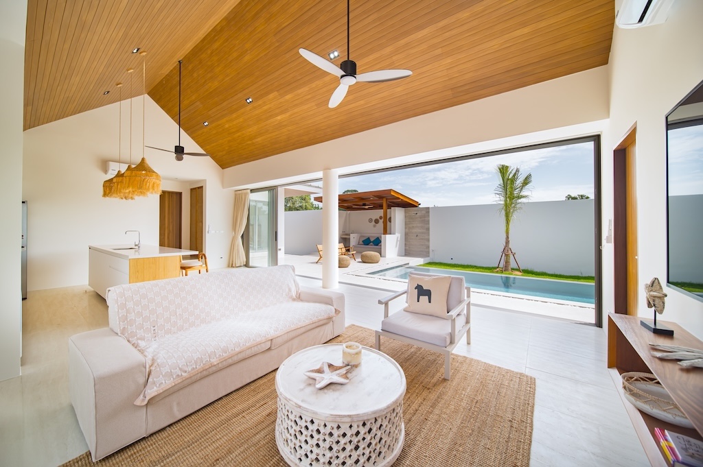 Maenam Bali Style Villas Lounge