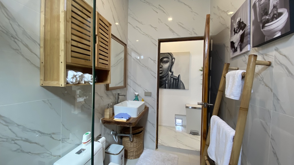 Maenam Koh Samui Villa Bathroom
