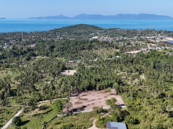 Maenam Land Parcel Surroundings