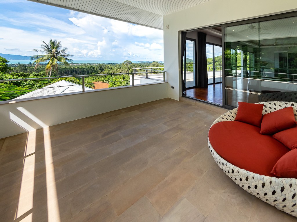 Maenam Villa Koh Samui Covered Terrace