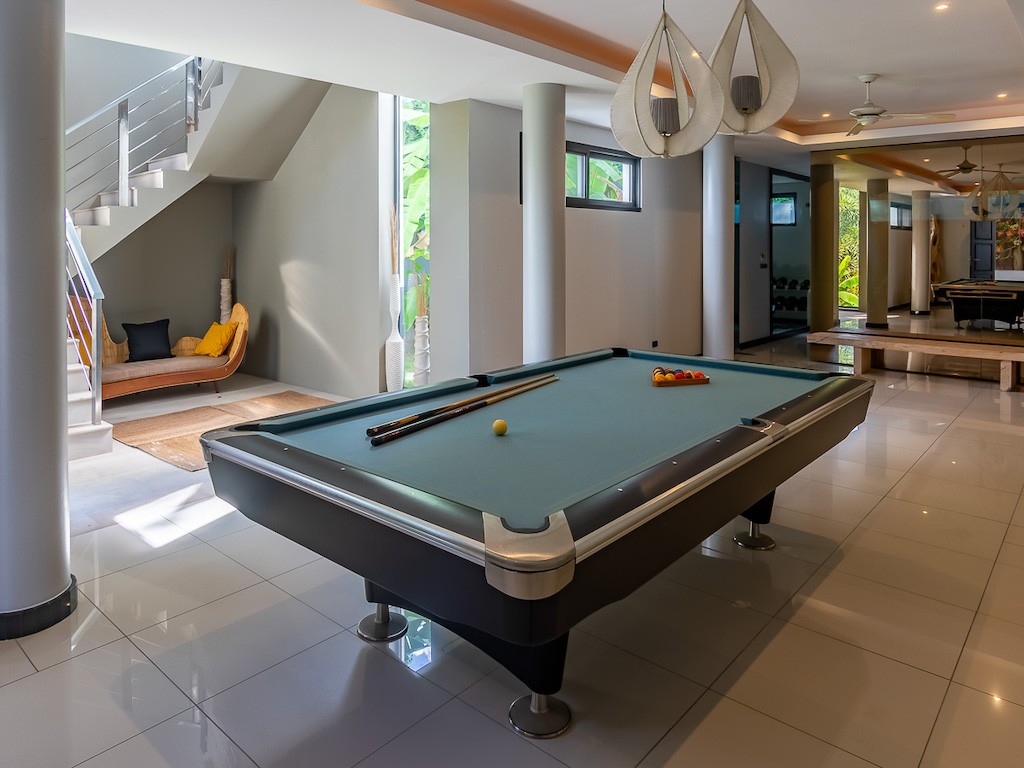 Maenam Villa Koh Samui Pool Table