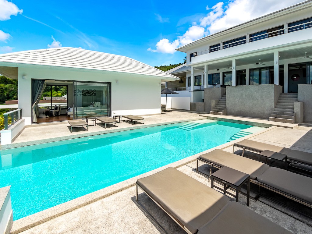 Maenam Villa Koh Samui Poolside Loungers