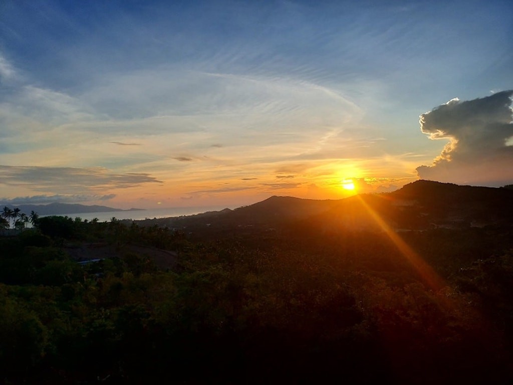 Maenam Villas For Sale Sunrise