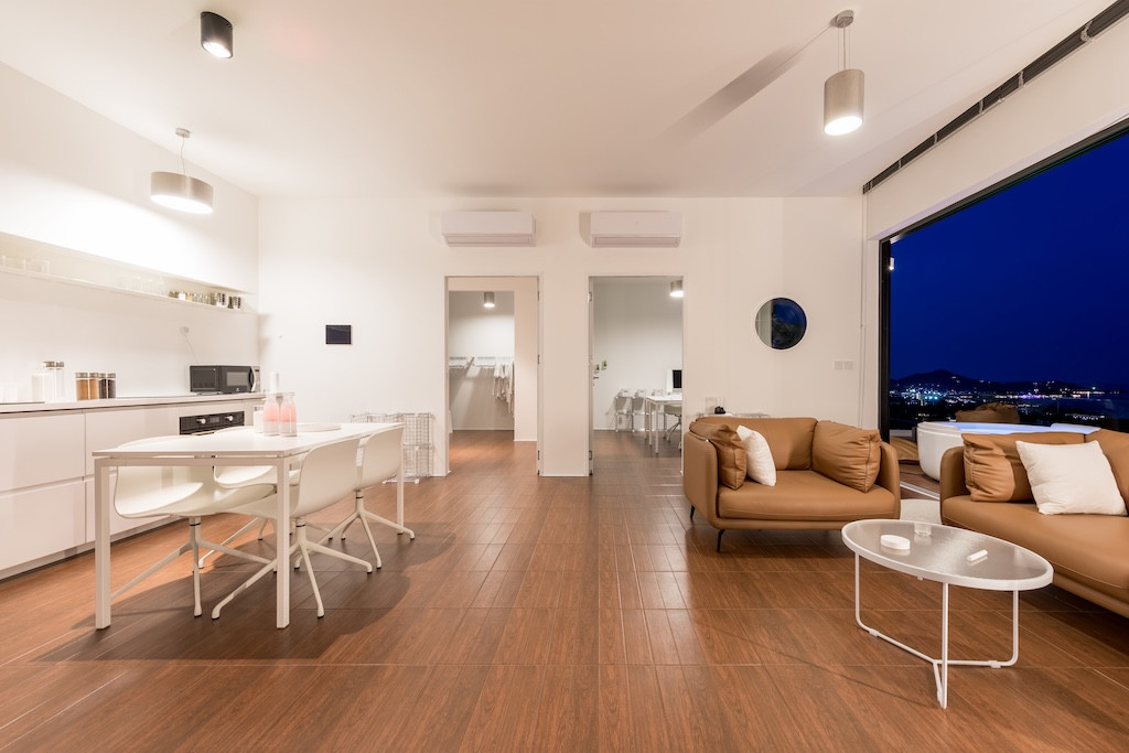 Modern Chaweng Noi Sea View Villa Interior