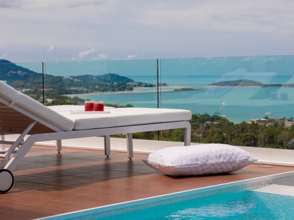 Modern Chaweng Noi Sea View Villa Sun Loungers