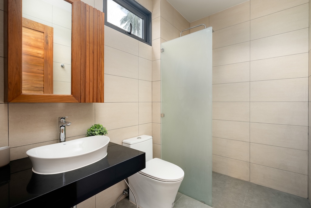 Modern Koh Samui Houses Bathroom