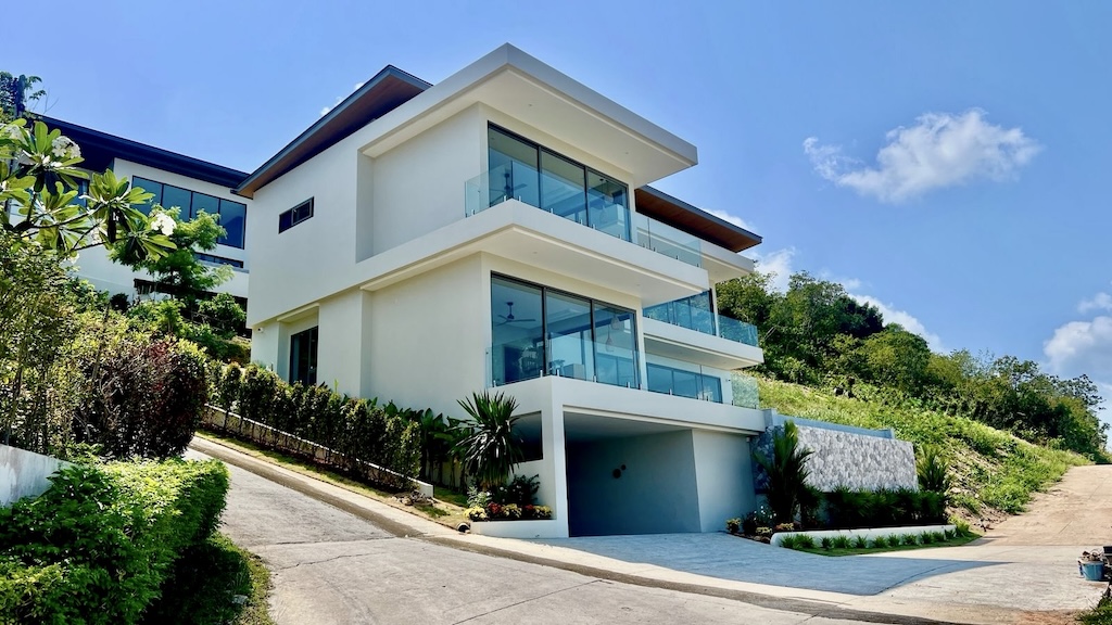 Modern Sea View Villa For Sale In Plai Laem Exterior