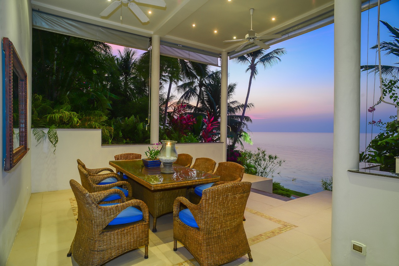 Napasai Beachfront Villa For Sale – image 3 Napasai Beachfront Villa For Sale – Residential All in Koh Samui (photo 3)