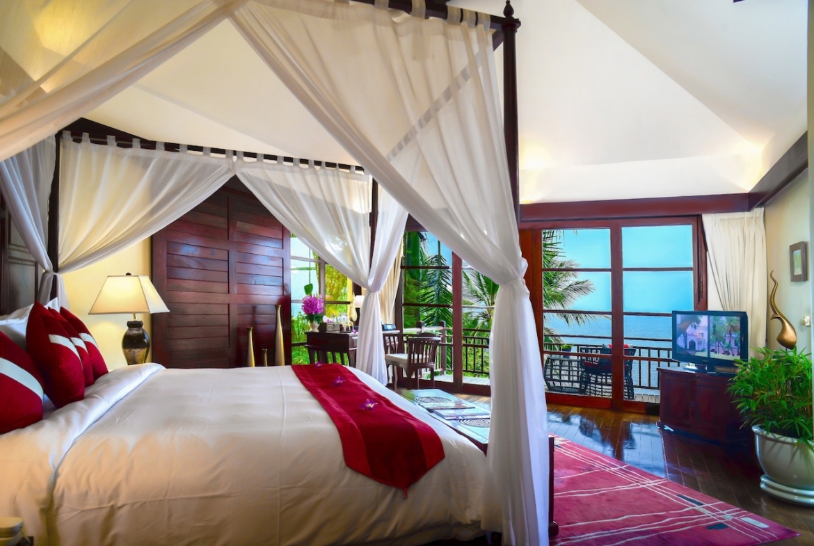 Napasai Beachfront Villa For Sale – Residential All in Koh Samui (photo 7)