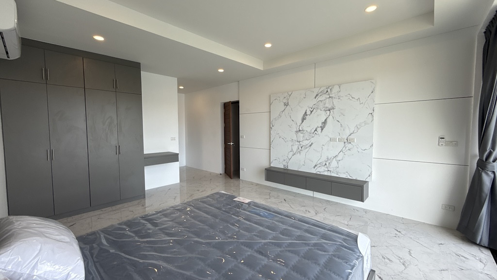 Newly Completed Bangrak Property For Sale Bedroom