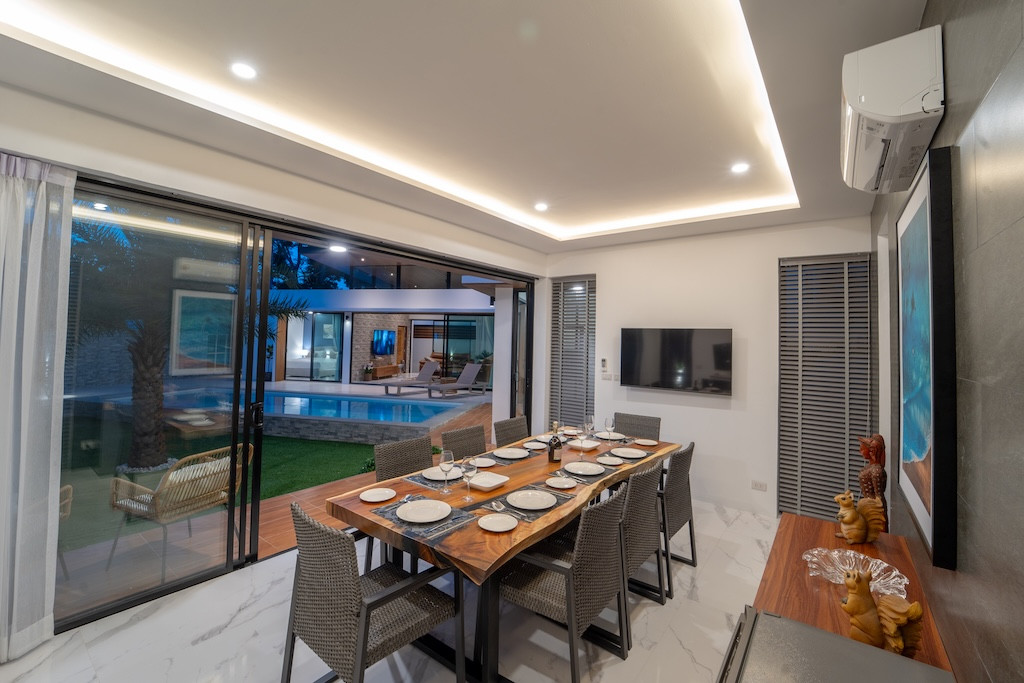 Newly Completed Koh Samui Villa Dining