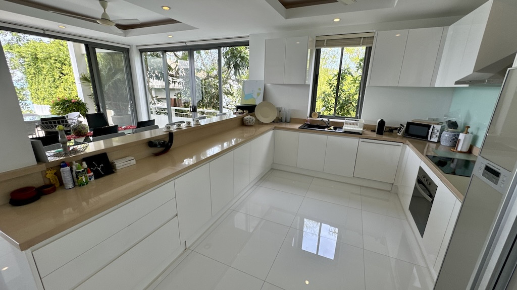 Ocean View Koh Samui Villa kitchen