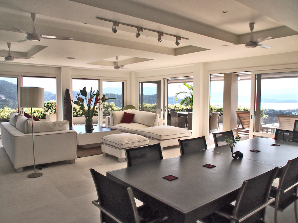 Panorama Summit Living Area