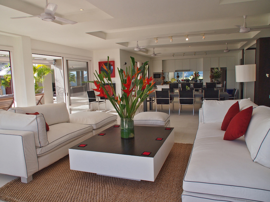 Panorama Summit Lounge