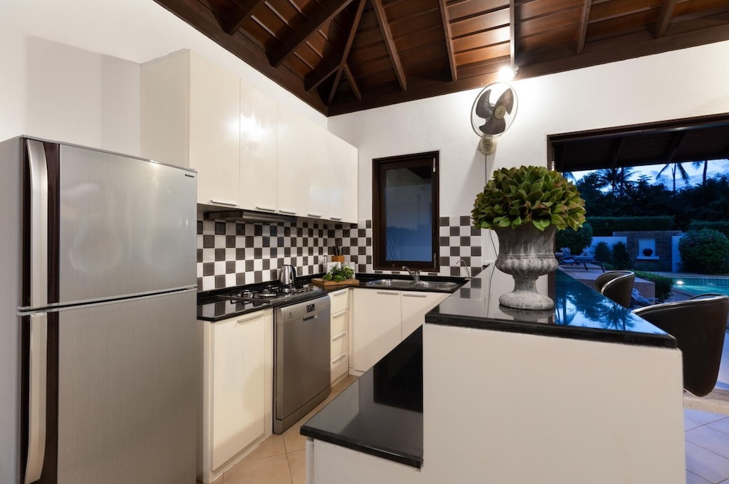 Plumeria Place Villa Koh Samui Kitchen