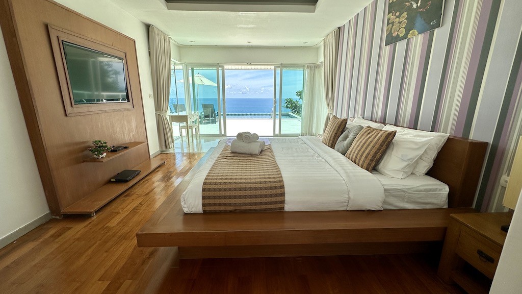 Property For Sale In Chaweng Noi Bedroom