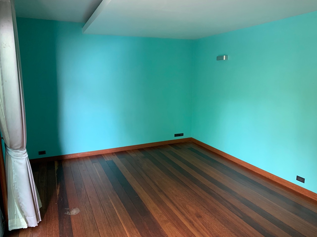 Property & Land For Sale VIlla Bedroom