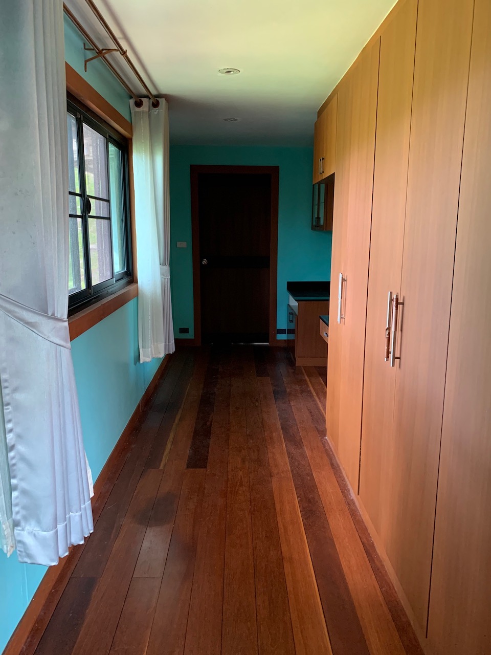 Property & Land For Sale Bedroom Corridor