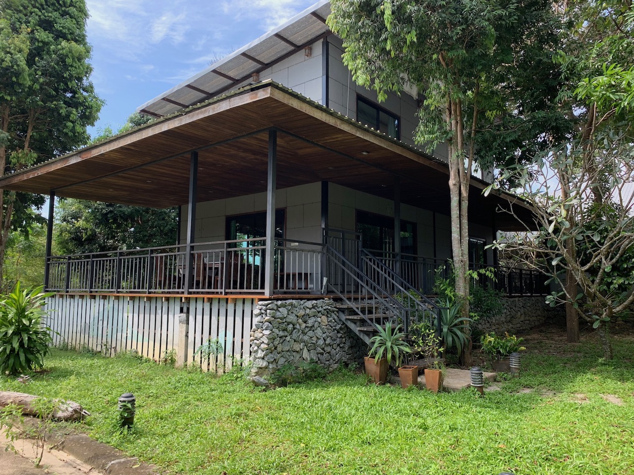 Property & Land For Sale Property Exterior