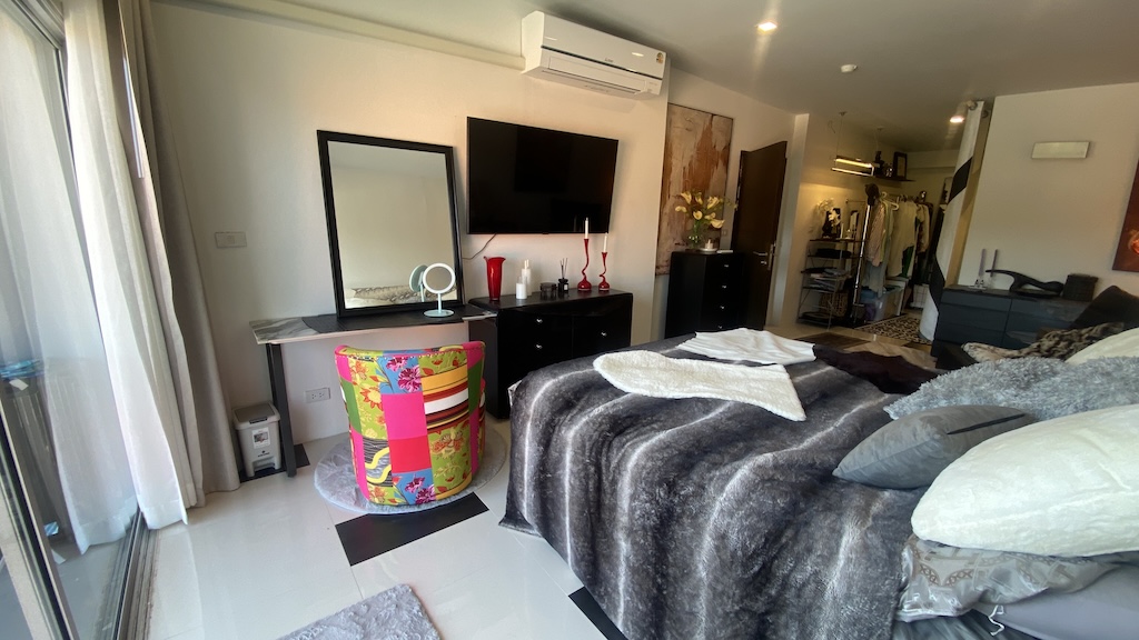 Replay Apartments For Sale bedroom
