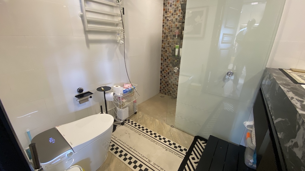 Replay Apartments For Sale Bathroom