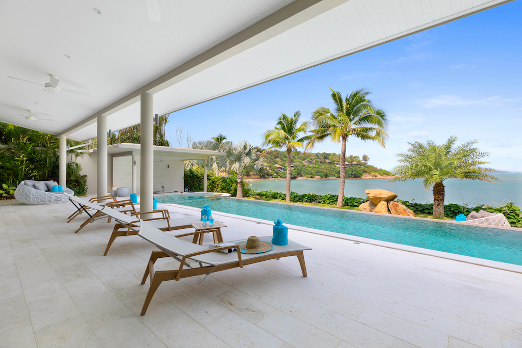 Samrong Bay Oceanfront Villa