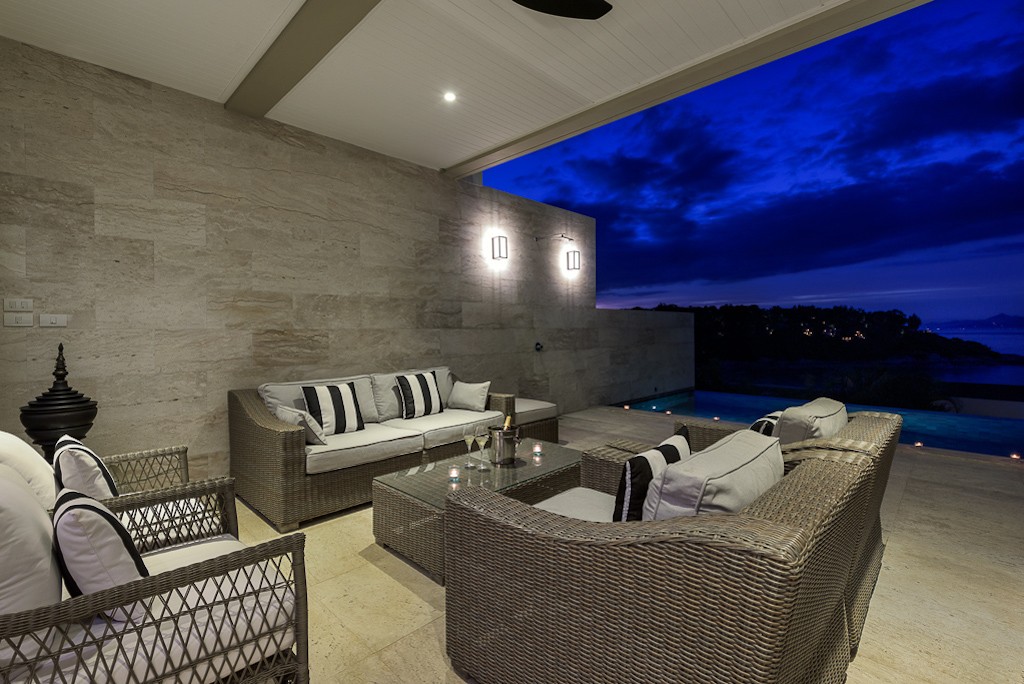 Samui Bayside Terrace Night